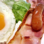 Tīng Wū Yì Qián Diàn Comida