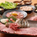 Shāo Ròu Chì Bǎn Comida