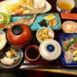 だいにんぐ まめた Comida