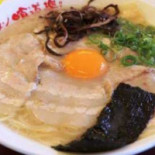 Cān Dào Lè Wǔ Xióng Diàn Comida