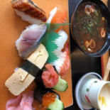やま Yī Comida
