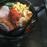 トラガス Comida