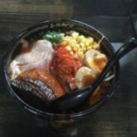 トラガス Comida