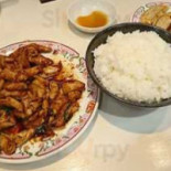 Jiǎo Zi の Wáng Jiāng Xǐ Duō Jiàn Yì Qián Diàn Comida