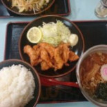 Dēng Lóng Shǐ Bǎn Diàn Comida