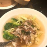 Cǎi Yì Xuān Comida