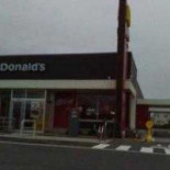 マクドナルド Shàng Shān ヨークタウン Diàn outside