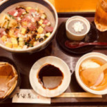 Xìng Lè Shòu し Comida