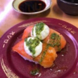 スシロー Zuǒ Shì Bǎo Dà Tǎ Diàn Comida