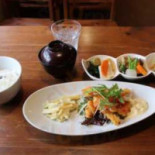 Eotok Comida