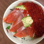 Xiāng Tǔ Liào Lǐ Nài Biān Jiǔ Comida