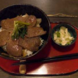 Mín Yún Chī Chá ポロンノ Comida