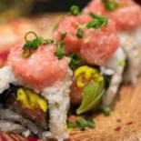 なごやか Tíng Chūn Cǎi Comida