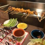 Qiū Jí Fú Jǐng Yì Qián Diàn Comida