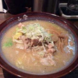 らーめん Jiǔ Wū Sān Lè Comida