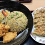 Jiǎo Zi の Wáng Jiāng Yě 々 Shì Diàn Comida