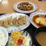Jiǎo Zi の Wáng Jiāng Chūn Rì Jǐng Diàn Comida