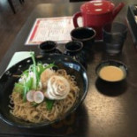 Xìn Zhōu Qiáo Mài の Cǎo Dí Shàng Tián お Chéng Qián Diàn Comida