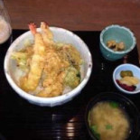 Bīn Yě Wū Comida