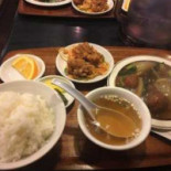 Guǎng Lái Fàn Diàn Xué Xiào Tīng Comida