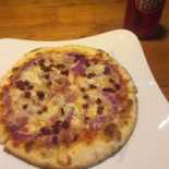Yáo Gǔn Pī Sà Cān Tīng Zhú Běi Diàn Comida