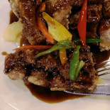 Jiā Zhēn Hǎi Chǎn Cān Tīng Comida