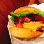 クア・アイナ ジャズドリーム Zhǎng Dǎo Diàn Comida