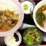 Mǔ Dān Zhuāng Qiān Qū Diàn Comida