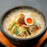 Shí Shāo らーめん Huǒ Shān Shé Tián Diàn Comida