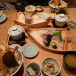 Yī Yǔ の Xiāng Tǔ Liào Lǐ Dào Hòu Yú Wǔ Comida