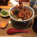 Tù Bō Comida