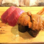 Yīng Shòu し Gé Xī Diàn Comida