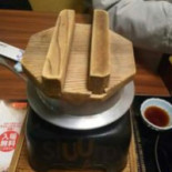 Jiǎ Luó Běn Diàn Bā Hóng Yuán Zhǎo Jīn Diàn Comida