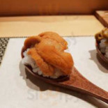 Yì Sāng Yuán Comida