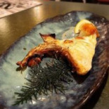 だいにんぐ まめた Dentro