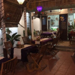 Purple Lantern Dentro