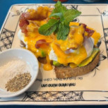 Phuong's Beach food