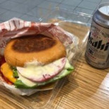 Zuǒ Shì Bǎo バーガーログキット Comida