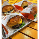 ‪caliburger‬ Comida