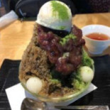 Yī Téng Jiǔ Yòu Wèi Mén Yǔ Zhì Běn Diàn Comida