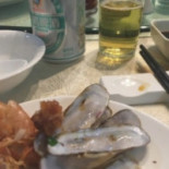 Zhōng Hé Jí Tuán Sān Mén Hé Diàn Hǎi Yì Dà Jiǔ Diàn Comida