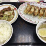 Jiǎo Zi の Wáng Jiāng Biàn Tiān Qiáo Diàn Comida