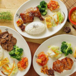 Mán Wū Shāo Kǎo Biàn Dāng Comida