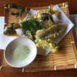 Nián Chá Wū Zhèng Qǐ Comida