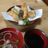 Xīn Měi Hè Jiǔ Shòu Sī Comida