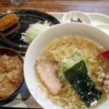Zhāo Hé Shí Táng Xiǎo Sōng Běn Diàn Comida