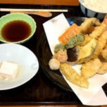 Jiù Chǔ みなと Shì Chǎng Comida