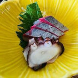 Xiū Xiá Cūn Dà Jiǔ Yě Dǎo レストラン Comida