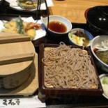 Yīng Jǐng Gān Jīng Táng Quán Shí Tíng Comida