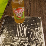 Tipsy Pub N' Bistro Comida